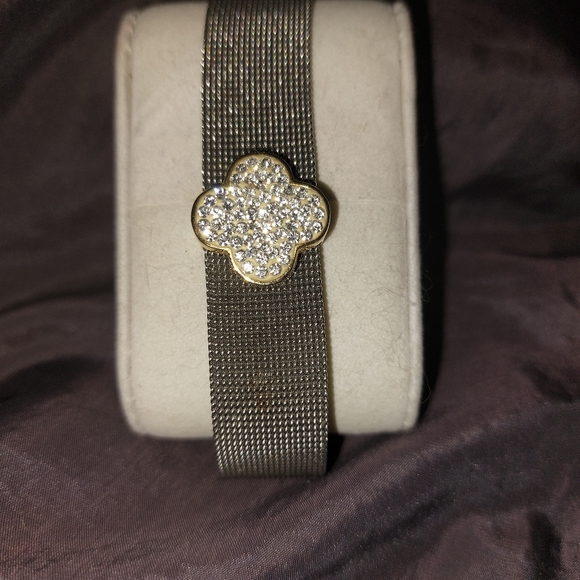 Quatrefoil Gold Alhambra Vintage Bracelet - Picture 5 of 8